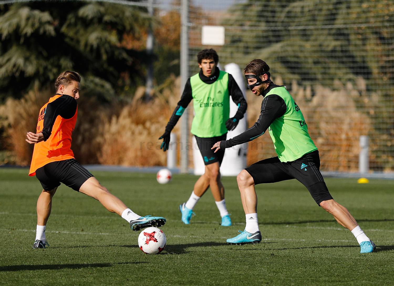 爱游戏全站 -包含广州队发布备战花絮；今晨官宣签约；国王杯任务艰巨；数据趋势出现新变化的词条